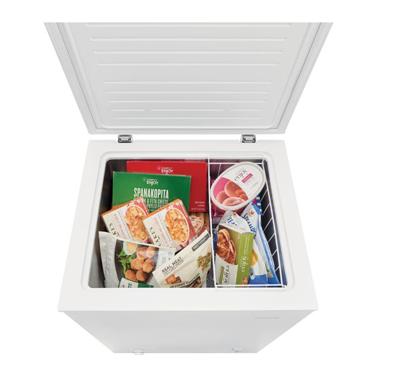 Frigidaire chest freezer (FFCS0522AW)