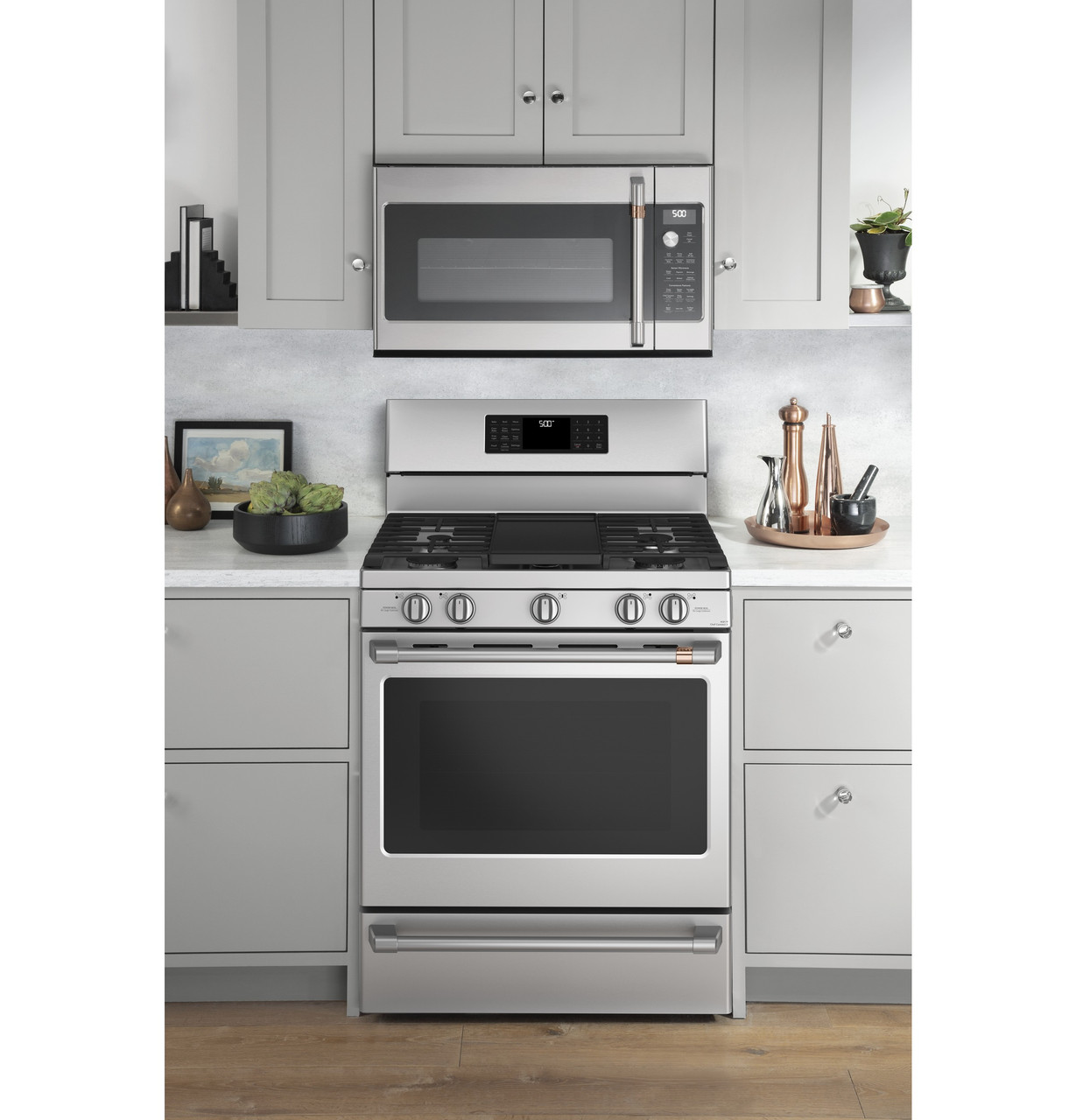 GE-gas range--kitchen