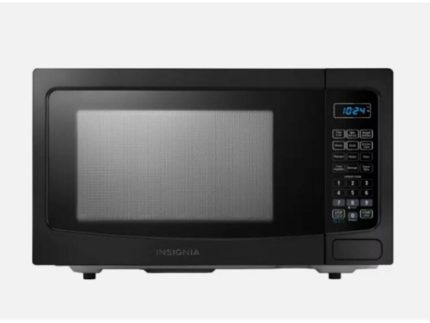 Insignia Microwave